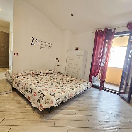 Romantico Monolocale Veranda Privata Vista Mare Reggio di Calabria Exteriör bild